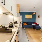 Apartment Pod Skrzydlami - Centrum - 24h *